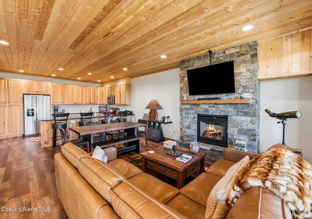 4th image of 95 Harrison Ln, Sandpoint, ID 83864 | MLS# 26-1898