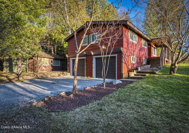 3rd image of 2310 Bottle Bay Rd, Sagle, ID 83860 | MLS# 26-4607