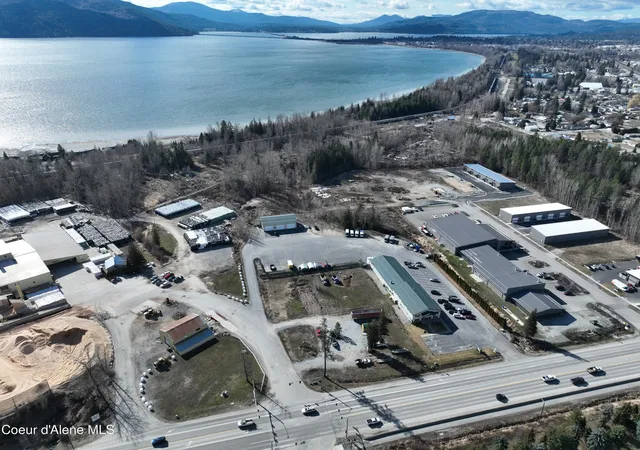 Homes for sale in Ponderay, ID | Nna Hwy 200, Ponderay, ID 83852 | MLS# 26-2233