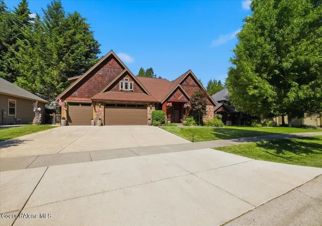Homes for sale in Coeur D Alene, ID | 5145 Hague Ct, Coeur D Alene, ID 83815 | MLS# 26-2317