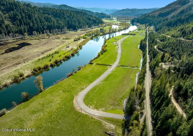 3rd image of 30 Horn Hooked Ln, St. Maries, ID 83861 | MLS# 26-2320