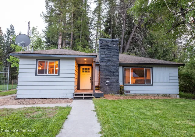 2nd image of 1356 Sagle Rd, Sagle, ID 83860 | MLS# 26-2445