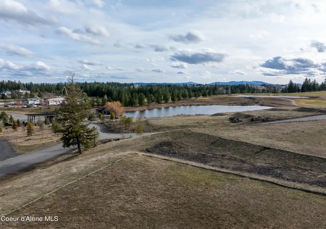 13th image of 6058 W Dashwood Wy, Coeur D Alene, ID 83814 | MLS# 26-2398