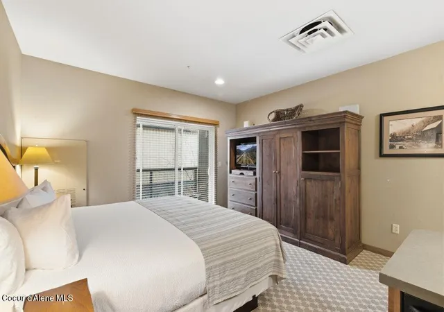 5th image of 602 Bunker Ave # 215, Kellogg, ID 83837 | MLS# 26-2468
