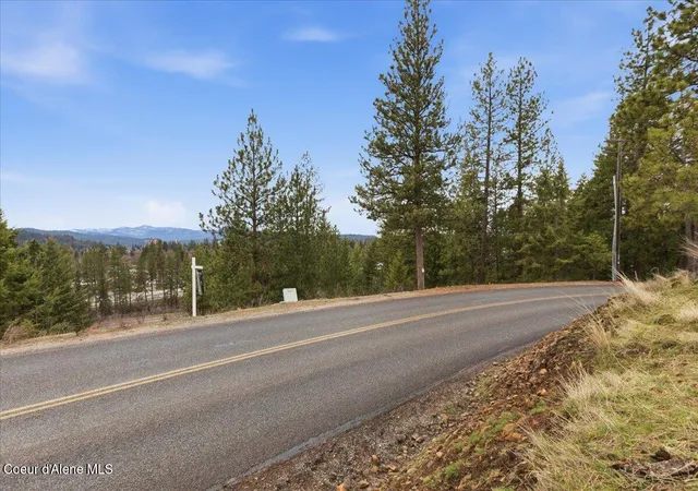 23rd image of 2586 E Fernan Hill Rd, Coeur D'alene, ID 83814 | MLS# 26-2428