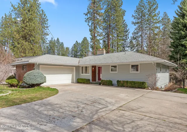 2nd image of 503 W Vista Dr, Coeur D Alene, ID 83815 | MLS# 26-2573