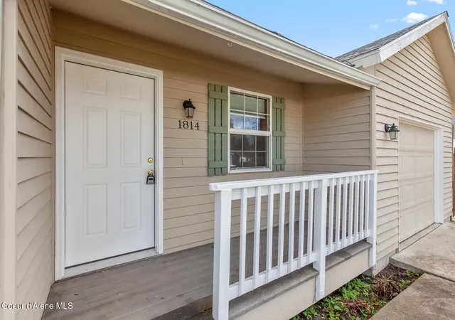 Homes for sale in Coeur D Alene, ID | 1814 N Medina St, Coeur D Alene, ID 83814 | MLS# 26-2683