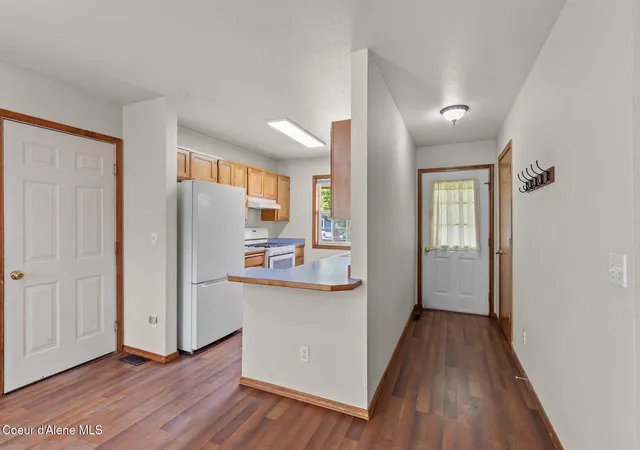 Photo 3 of Single family home for sale at 1814 N Medina St, Coeur D'alene, ID 83814 | MLS# 26-2683 | Listing updated on 2026-08-31