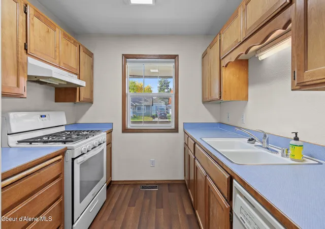 Photo 3 of Single family home for sale at 1814 N Medina St, Coeur D'alene, ID 83814 | MLS# 26-2683 | Listing updated on 2026-08-31