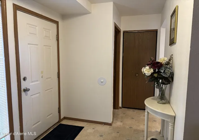 2nd image of 105 E Borah Ave, Coeur D Alene, ID 83814 | MLS# 26-2660