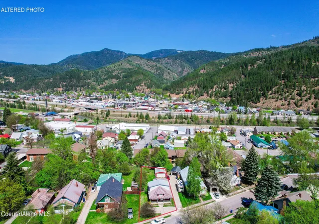 Homes for sale in Kellogg, ID | 202 E Market St, Kellogg, ID 83837 | MLS# 26-2733