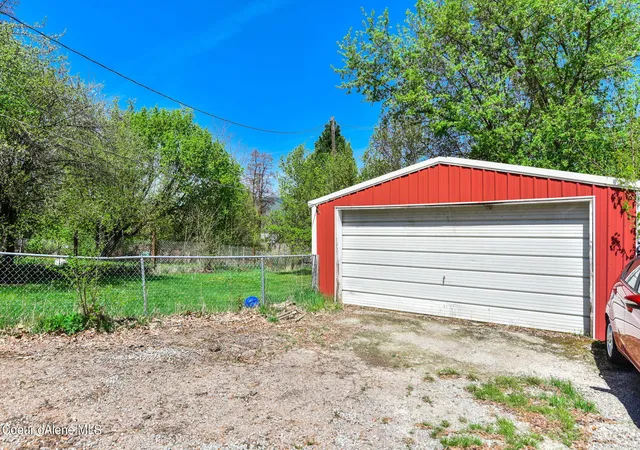 Homes for sale in Kellogg, ID | 202 E Market St, Kellogg, ID 83837 | MLS# 26-2733