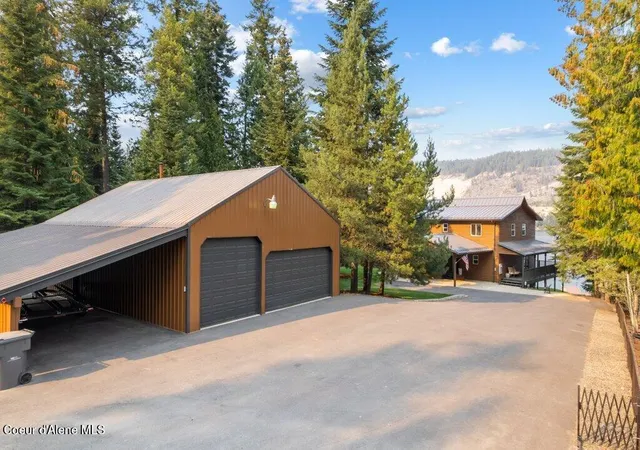 1st image of 1671 Wooded Acres Dr, Sagle, ID 83860 | MLS# 26-2954
