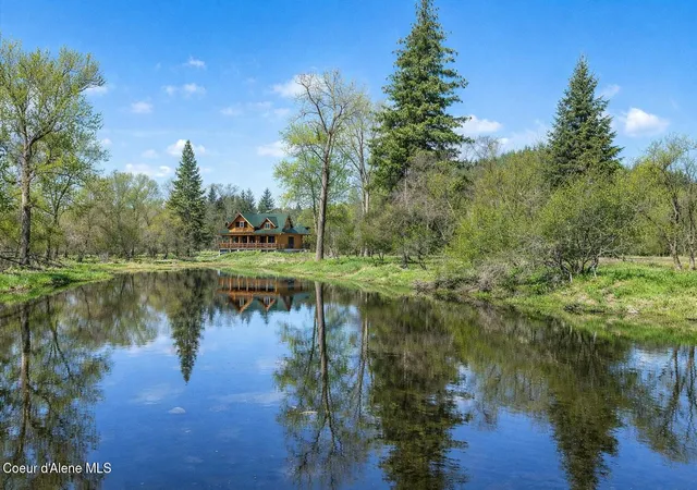Homes for sale in Cataldo, ID | 36524 E Canyon Rd, Cataldo, ID 83810 | MLS# 26-2972