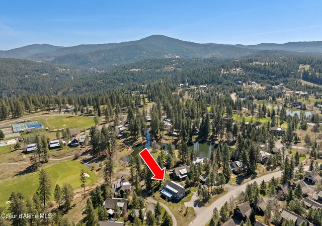 Homes for sale in Harrison, ID | 7100 S Gozzer Rd, Harrison, ID 83833 | MLS# 26-2968