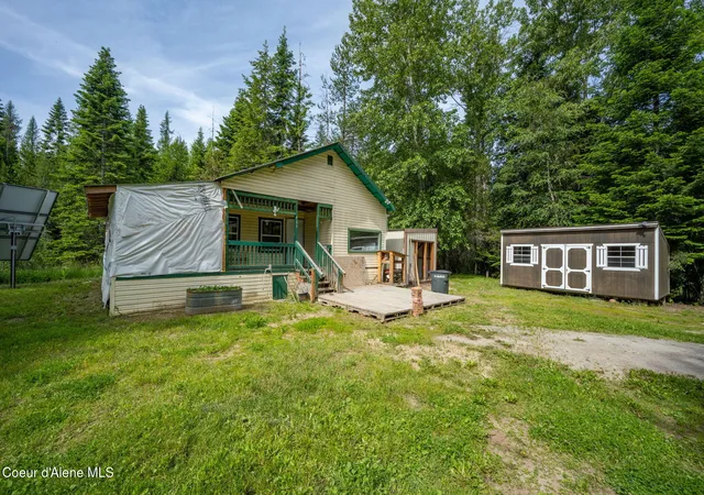 Homes for sale in Sandpoint, ID | 963 Upper Samuels Rd, Sandpoint, ID 83864 | MLS# 26-6294