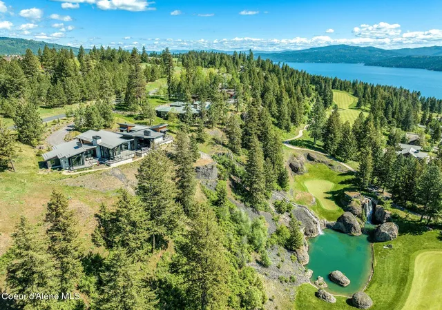 Homes for sale in Coeur D'alene, ID | 6322 W Platinum Dr, Coeur D'alene, ID 83814 | MLS# 26-3110