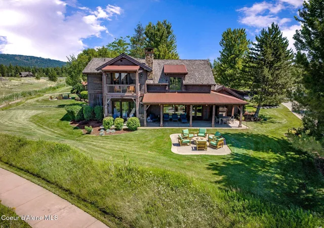 Photo 1 of Single family home for sale at 17033 S Citrine Dr, Coeur D Alene, ID 83814 | MLS# 26-3276 | Listing updated on 2026-05-08