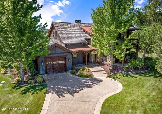 Photo 3 of Single family home for sale at 17033 S Citrine Dr, Coeur D Alene, ID 83814 | MLS# 26-3276 | Listing updated on 2026-05-08