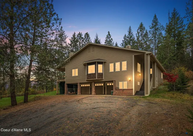 Photo 2 of Single family home for sale at 7611 W Clemetson Rd, Coeur D Alene, ID 83814 | MLS# 26-3342 | Listing updated on 2026-08-27