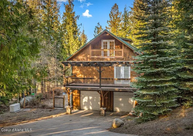 1st image of 1147 Wooded Acres Dr, Sagle, ID 83860 | MLS# 26-3329