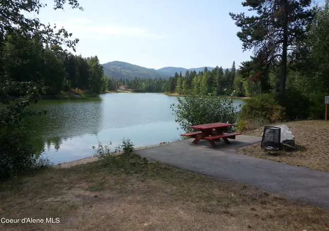 Homes for sale in Blanchard, ID | 29 C Chardonnay Dr, Blanchard, ID 83804 | MLS# 26-3364