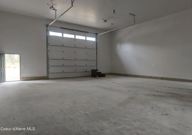 Homes for sale in Blanchard, ID | 102 Wallace Ln, Blanchard, ID 83804 | MLS# 26-3381