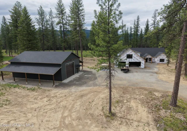 Homes for sale in Blanchard, ID | 102 Wallace Ln, Blanchard, ID 83804 | MLS# 26-3381