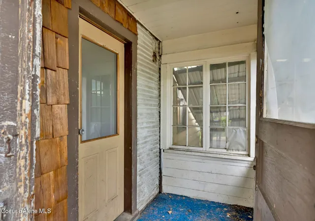 Homes for sale in Sandpoint, ID | 905 N Boyer Ave, Sandpoint, ID 83864 | MLS# 26-5227
