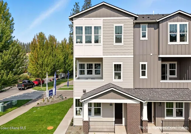 Homes for sale in Coeur D Alene, ID | 3272 N Grandmill Ln #101, Coeur D Alene, ID 83814 | MLS# 26-5759