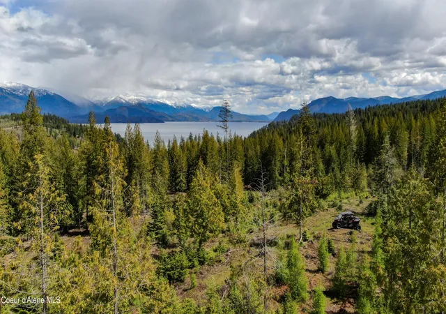 Photo 3 of Land for sale at Est Lot 8 Camp Bay Ests, Sagle, ID 83860 | MLS# 26-3724 | Listing updated on 2026-05-08