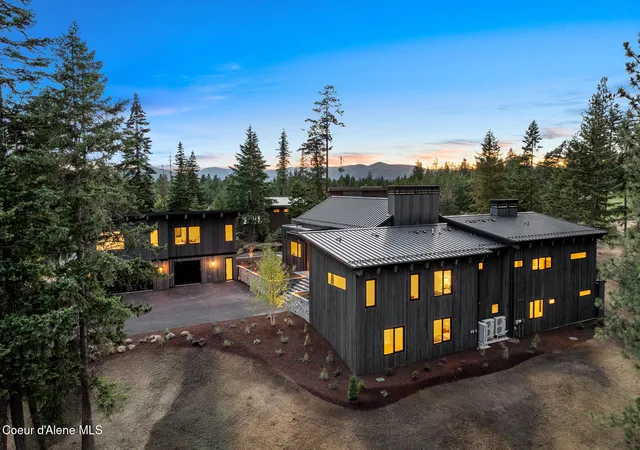3rd image of 2833 E Lower Pasture Rd, Harrison, ID 83833 | MLS# 26-3805