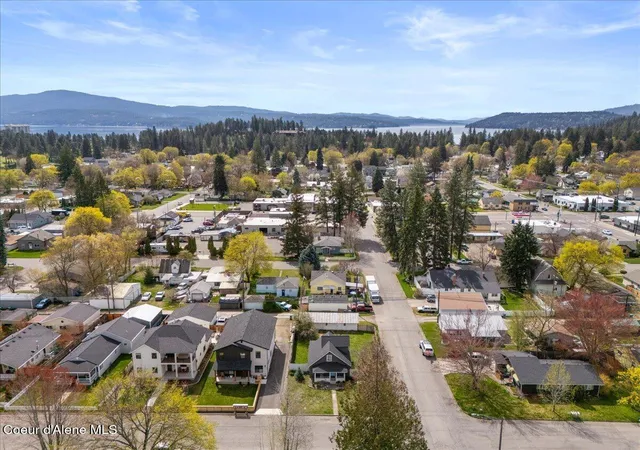 Homes for sale in Coeur D Alene, ID | 1602 E Coeur D'alene Ave, Coeur D Alene, ID 83814 | MLS# 26-3838