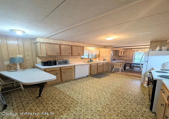 5th image of 968 Roosevelt Rd, Bonners Ferry, ID 83805 | MLS# 26-3887