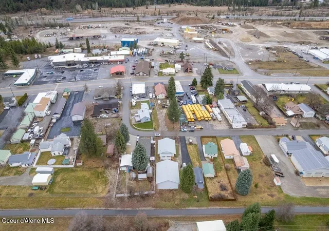 5th image of 807 E Garden Ave, Osburn, ID 83849 | MLS# 26-3894
