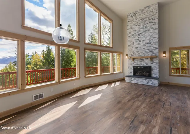 5th image of 6101 Bottle Bay Rd, Sagle, ID 83860 | MLS# 26-3935