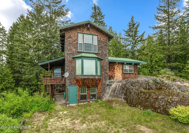 Homes for sale in Sandpoint, ID | 1298 Raven Ridge Rd, Sandpoint, ID 83864 | MLS# 26-4290