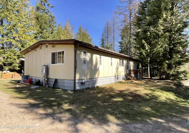 Homes for sale in Naples, ID | 90 & 111 Christmas Ln, Naples, ID 83847 | MLS# 26-3987