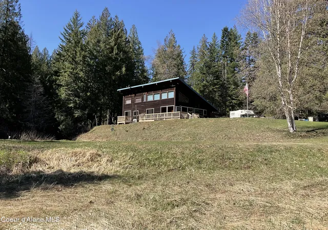 Homes for sale in Naples, ID | 90 & 111 Christmas Ln, Naples, ID 83847 | MLS# 26-3987