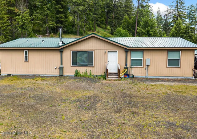 5th image of 4304 S Elk Rd, Harrison, ID 83833 | MLS# 26-5778