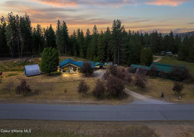 Homes for sale in Naples, ID | 159 Frontier Village, Naples, ID 83847 | MLS# 26-4081
