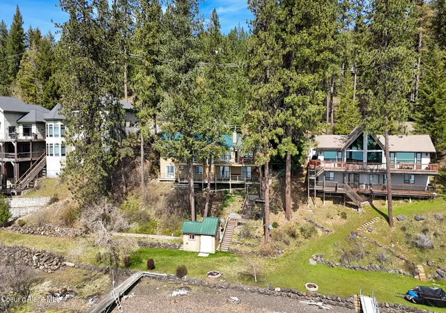 Homes for sale in Harrison, ID | 428 E Beachhouse Ln, Harrison, ID 83833 | MLS# 26-4130