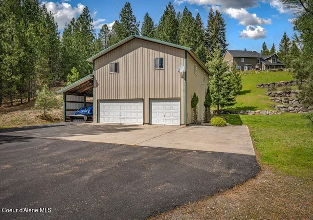 5th image of 405 Brisboys Rd, Sagle, ID 83860 | MLS# 26-4135