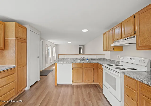 Homes for sale in Coeur D Alene, ID | 2907 N Howard St, Coeur D Alene, ID 83815 | MLS# 26-4176
