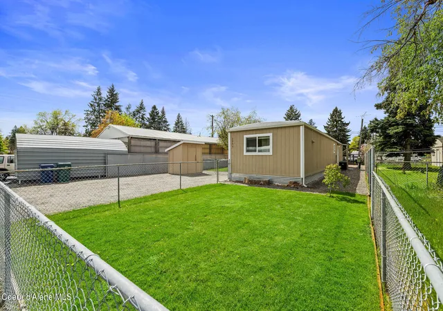 Homes for sale in Coeur D Alene, ID | 2907 N Howard St, Coeur D Alene, ID 83815 | MLS# 26-4176