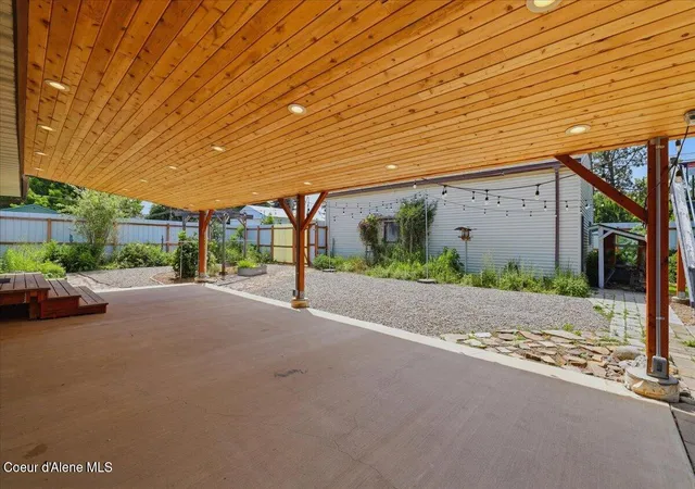 3rd image of 3003 N 5Th St, Coeur D Alene, ID 83815 | MLS# 26-4431