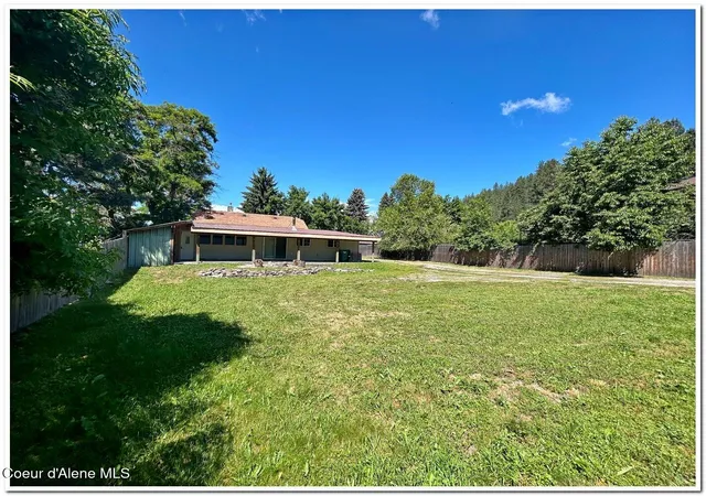 Homes for sale in Bonners Ferry, ID | 6648 Chippewa Dr, Bonners Ferry, ID 83805 | MLS# 26-6131