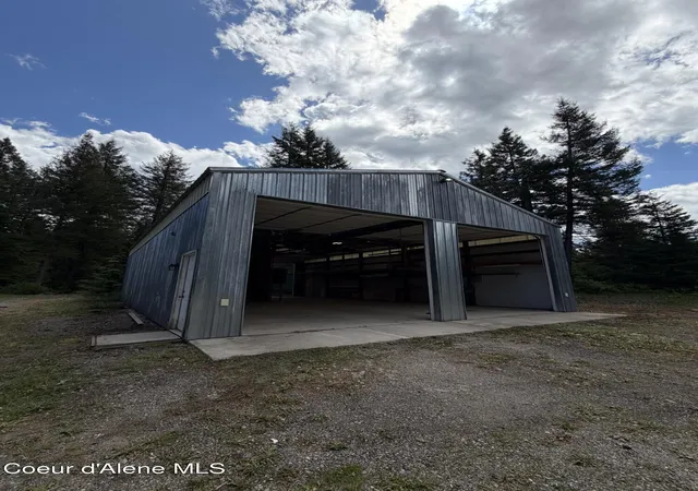 Homes for sale in Spirit Lake, ID | 4757 W Spirit Bend Ave, Spirit Lake, ID 83869 | MLS# 26-4257