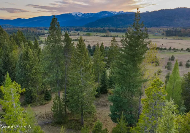 Homes for sale in Sandpoint, ID | 1894 Bowen Arrow Rd, Sandpoint, ID 83864 | MLS# 26-4261