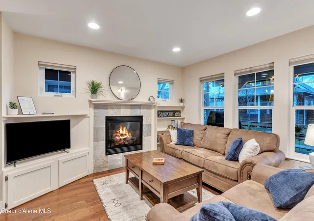 Homes for sale in Dover, ID | 209 Pomrankey Ln, Dover, ID 83825 | MLS# 26-4279